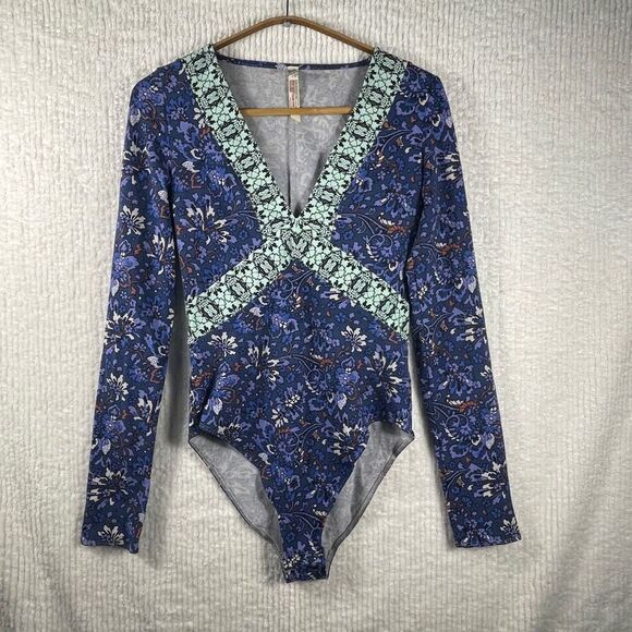 Free People Intimately Blue No Where To Be Floral Long Sleeve Bodysuit Size XS - Picture 2 of 7
